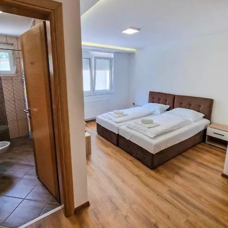 Vila Sarajevo شقة